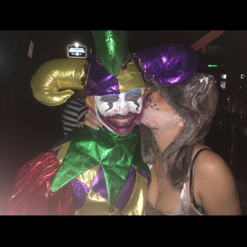 Jester Male evil Halloween costume LARGE clown/scary/evil/ LOOK AT ME